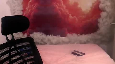 solarboom18 online show from October 2025 07:16:01 PM