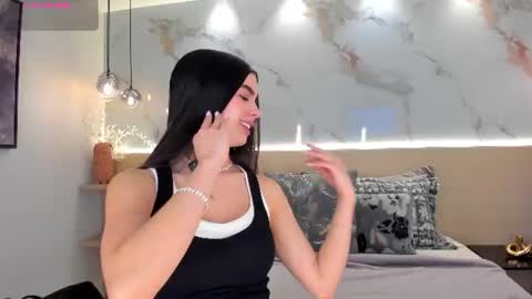 Snapshot of solavelar chatting on July 2026 12:24:02 AM Sol Avelar online show from July 2026 12:24:02 AM