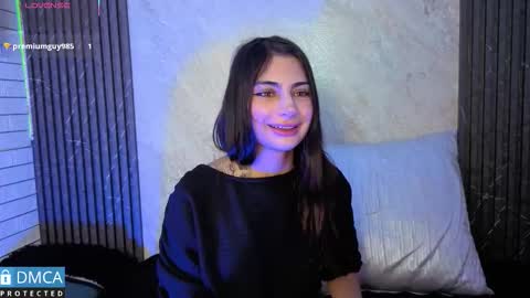 Snapshot of solbeaumont chatting on October 2025 07:14:01 PM Sol online show from October 2025 07:14:01 PM