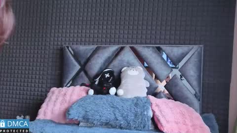 Snapshot of solbeaumont chatting on November 2025 07:36:01 PM Sol online show from November 2025 07:36:01 PM