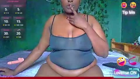 Snapshot of sollybunny chatting on May 2026 08:52:02 AM Solly bunny online show from May 2026 08:52:02 AM