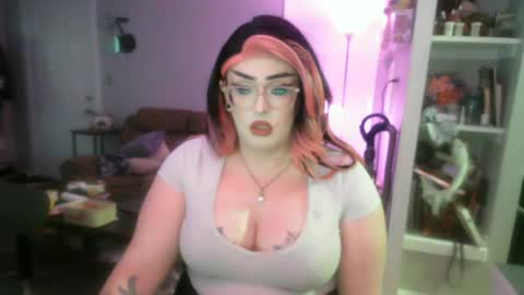 somespookygirl1 online show from July 2026 12:26:02 AM
