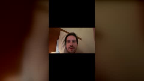 Snapshot of somethingthinking chatting on May 2026 06:36:02 PM somethingthinking online show from May 2026 06:36:02 PM