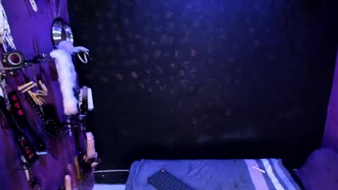 Alexa online show from February 2025 08:13:02 PM