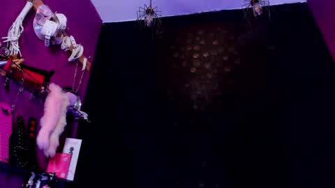 Alexa online show from December 2025 07:09:01 PM