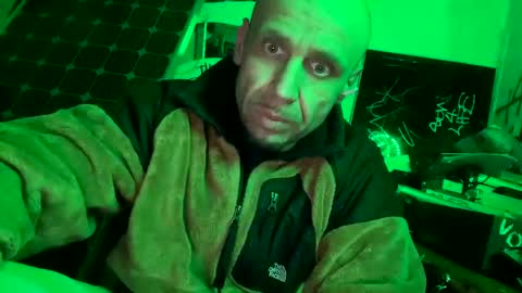 Snapshot of son_e_blacc chatting on February 2025 08:45:01 PM Soni online show from February 2025 08:45:01 PM