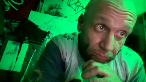 Snapshot of son_e_blacc chatting on July 2026 08:32:01 AM Soni online show from July 2026 08:32:01 AM