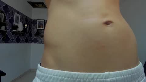 son_hades online show from October 2025 04:01:02 AM