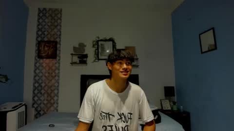 son_hades online show from January 2026 07:45:01 PM