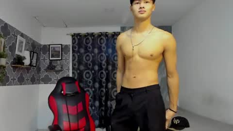 son_hades online show from July 2026 07:49:01 PM