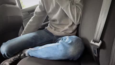 Snapshot of sondages chatting on December 2024 12:13:01 PM Sondages online show from December 2024 12:13:01 PM