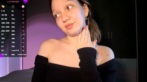 Snapshot of songarreola chatting on February 2026 01:18:02 PM Emily online show from February 2026 01:18:02 PM