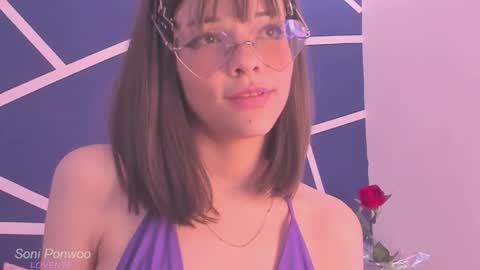 Snapshot of soni_ponwoo chatting on October 2025 08:01:01 AM Soni online show from October 2025 08:01:01 AM
