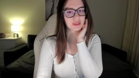 Snapshot of sonia_moon_ chatting on March 2025 01:26:01 AM sonia_moon_ online show from March 2025 01:26:01 AM