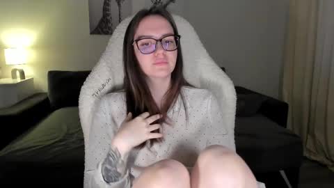 Snapshot of sonia_moon_ chatting on March 2025 04:36:02 AM sonia_moon_ online show from March 2025 04:36:02 AM