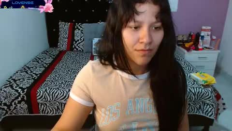 sonialatin69 online show from January 2025 03:01:01 PM