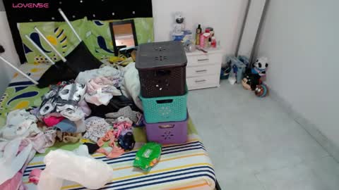 sonialatin69 online show from June 2026 03:03:02 PM