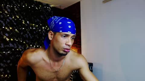 Snapshot of sonicj25_ chatting on December 2024 07:33:02 AM SONIC online show from December 2024 07:33:02 AM