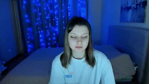 Snapshot of soninex chatting on December 2024 12:05:01 PM SoniNex online show from December 2024 12:05:01 PM