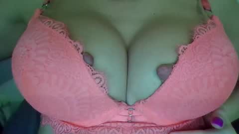 Sonnya online show from January 2025 12:27:02 PM