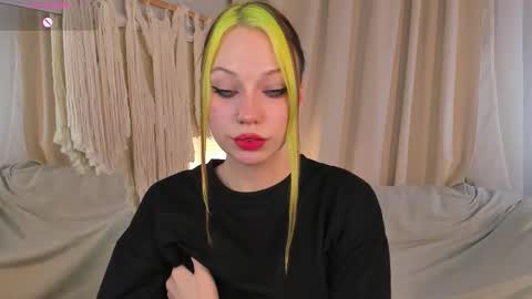 Your ghost wife online show from November 2025 01:21:02 PM