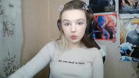 Mila online show from March 2026 05:18:02 PM