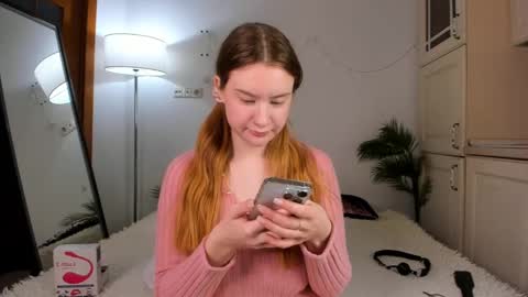 Snapshot of sonya_baby chatting on February 2025 02:43:01 PM SONIA online show from February 2025 02:43:01 PM