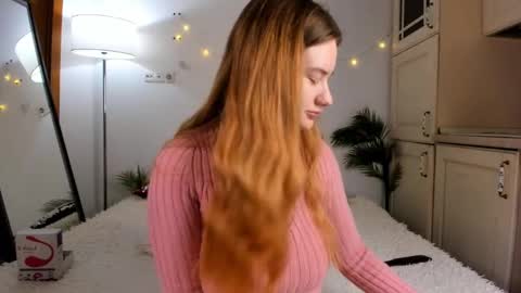 Snapshot of sonya_baby chatting on February 2025 03:38:01 PM SONIA online show from February 2025 03:38:01 PM