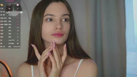 Eva 3 online show from December 2024 11:43:02 AM