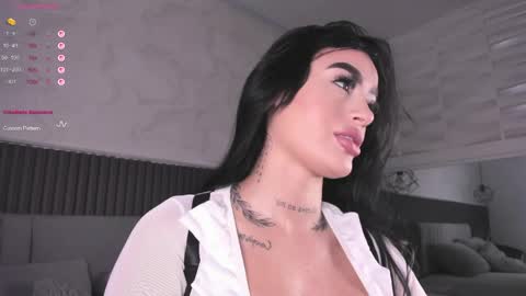 Sophi online show from April 2026 01:31:01 PM