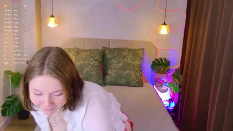 Snapshot of sophi_x chatting on September 2025 01:45:01 PM Sophie online show from September 2025 01:45:01 PM