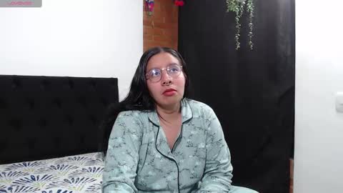  Sophia  online show from February 2025 04:07:01 AM