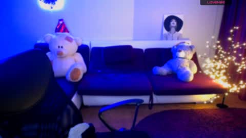 sophia__olsen online show from December 2024 11:01:01 AM