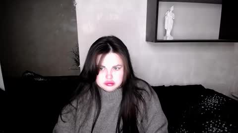 sophia__olsen online show from October 2025 05:30:01 AM