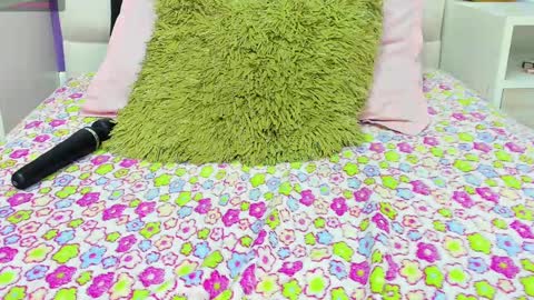 Snapshot of sophia_abad7 chatting on February 2025 10:50:02 PM Sophia online show from February 2025 10:50:02 PM