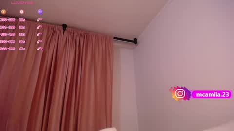 Snapshot of sophia_bones chatting on September 2025 11:45:01 AM SophiI online show from September 2025 11:45:01 AM