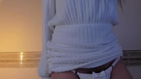 Sophia online show from March 2026 10:44:01 PM