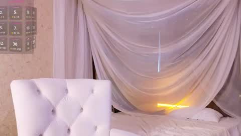 Sophia online show from March 2026 02:04:02 AM