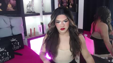 Snapshot of sophia_hott01 chatting on October 2025 12:35:01 PM sophia_hott01 online show from October 2025 12:35:01 PM