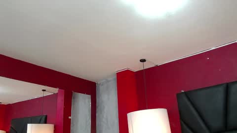 Snapshot of sophia_loreenn chatting on January 2025 02:35:02 PM Sofia online show from January 2025 02:35:02 PM