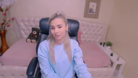 sophia smith4146 online show from January 2026 12:43:01 PM