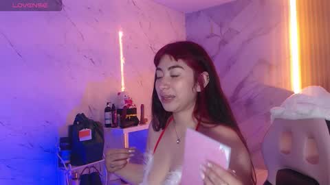 Snapshot of sophia_tf chatting on November 2025 01:11:01 PM Sophia online show from November 2025 01:11:01 PM