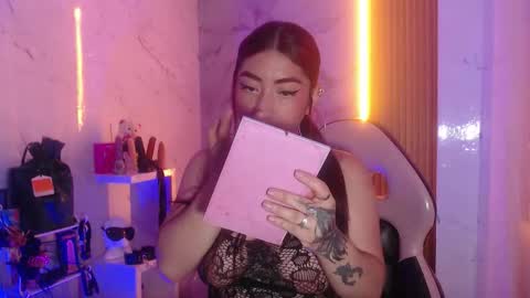 Snapshot of sophia_tf chatting on February 2026 03:55:02 AM Sophia online show from February 2026 03:55:02 AM