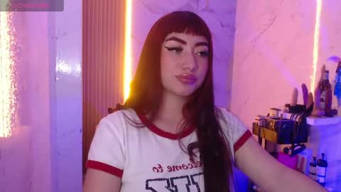 Snapshot of sophia_tf chatting on June 2026 09:38:01 PM Sophia online show from June 2026 09:38:01 PM