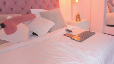 sophia_turneer online show from January 2025 08:49:02 AM