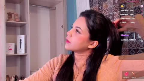 Snapshot of sophia_wilsonn_ chatting on January 2025 11:13:02 AM Sofi online show from January 2025 11:13:02 AM