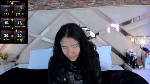 Snapshot of sophiaa_paris chatting on September 2025 02:46:02 AM Sophia Paris online show from September 2025 02:46:02 AM