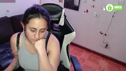 sophiaa_vega_ online show from November 2025 02:10:02 AM