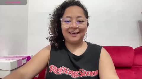 sophiaburton online show from September 2025 11:44:01 AM