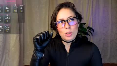 Snapshot of sophiadumont chatting on February 2025 02:09:02 AM Sophia online show from February 2025 02:09:02 AM